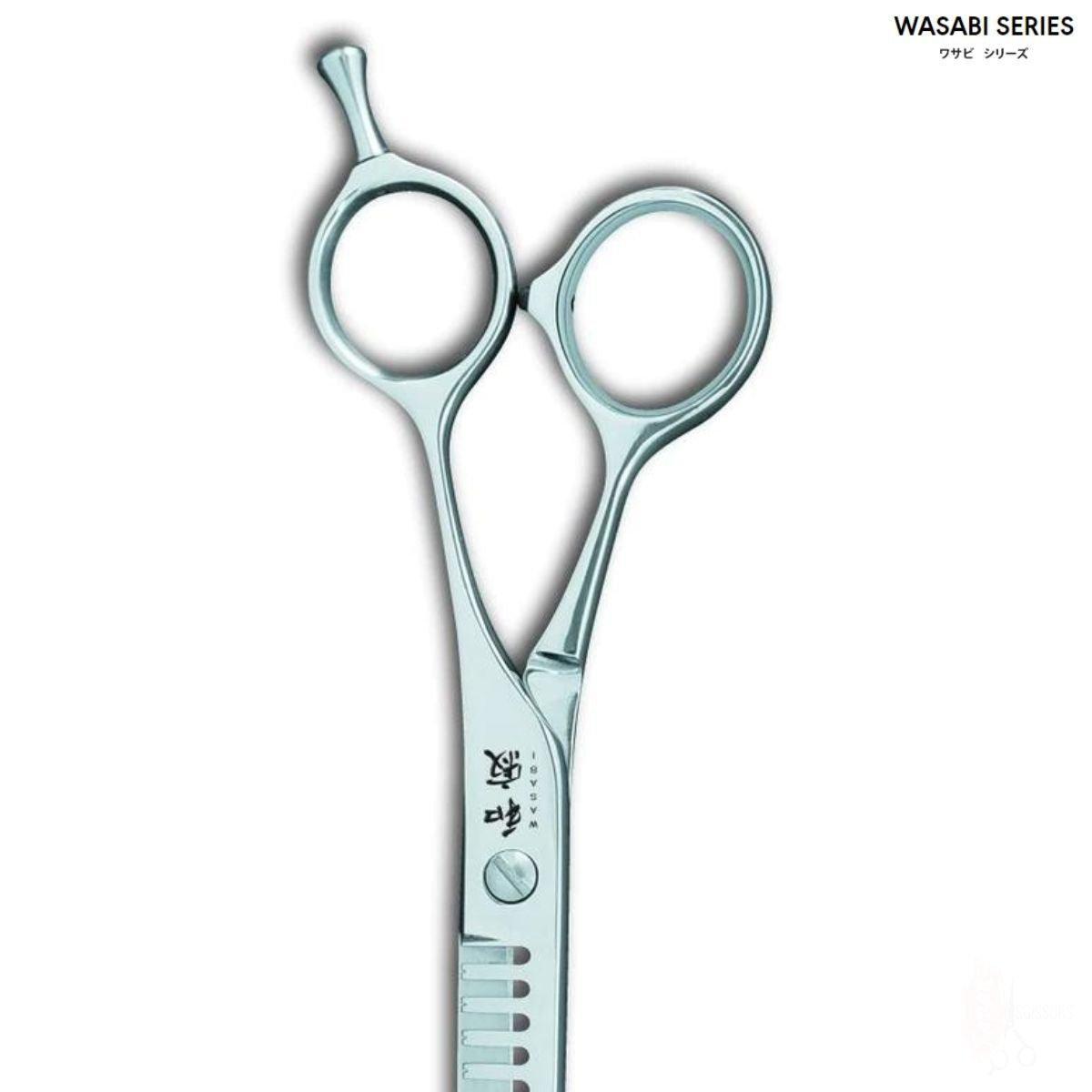 Kai Wasabi 7 teeth chunker scissors teeth detail