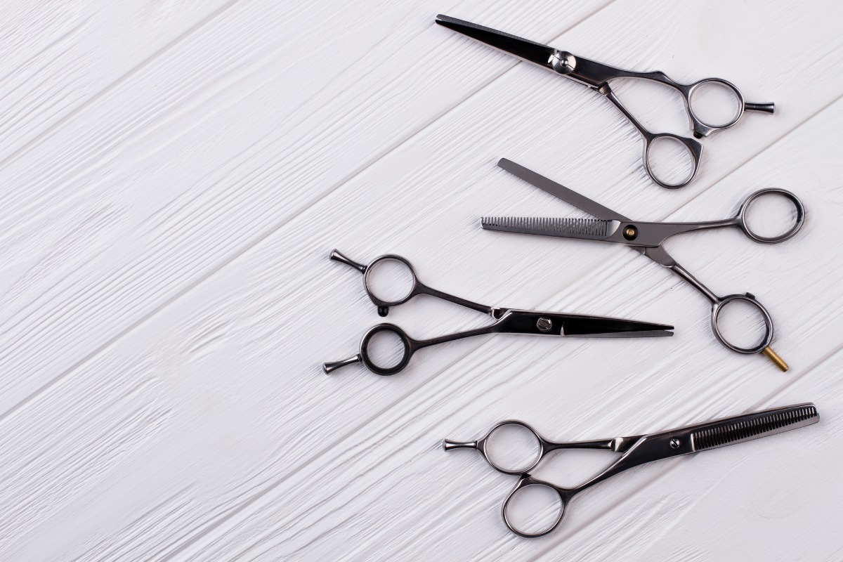 Learn about the different hair scissor blades and edges